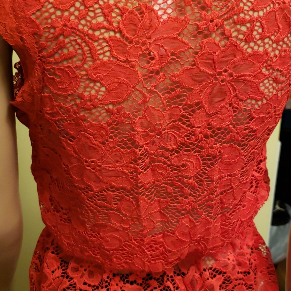 Top - Picture 4 of 4